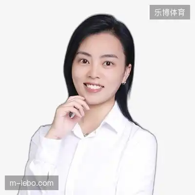 袁芳